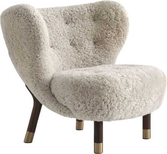 &Tradition &tradition; Little Petra Vb1 Limited Edition Sheepskin Moonlight / Walnut & Brass Lenestoler Viggo Boesen Tre/ull