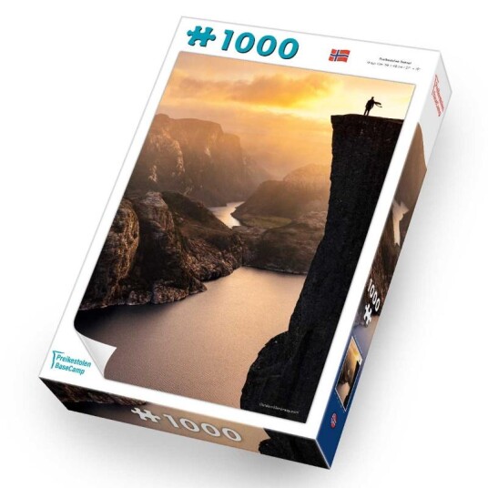 Trefl Puslespill Preikestolen i soloppgang 1000 brikker Trefl Puslespill Preikestolen i soloppgang 1000 brikker