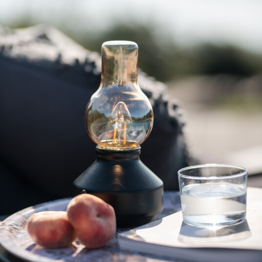 Glimt oppladbar bordlampe Glimt oppladbar bordlampe