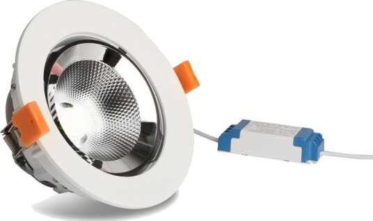 Ledlife 10W Ø14cm Downlight Hull: Ø13 cm Mål: Ø14 cm 800lm Justerbar vinkel Dimbar : Ikke dimbar Kulør : Nøytral
