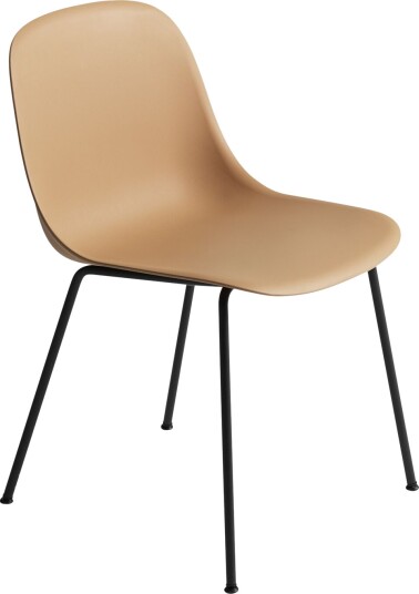 Muuto Fiber Spisestol med Base Oker/ Sort