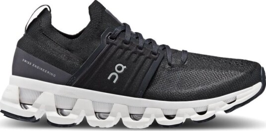 On Women's Cloudswift 3 39, All Black On Women's Cloudswift 3 39, All Black