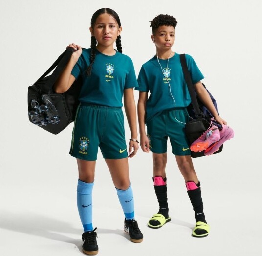 Brasil Treningsshorts Dri fit Academy Pro World Cup 2026   Geode Green/light Menta/gul Barn   Nike størrelse S: 128 137 cm