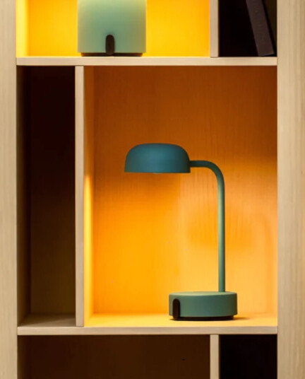 Kooduu Fokus Lampe Smoke-Teal Oppladbar H26 Kooduu Fokus Lampe Smoke-Teal Oppladbar H26