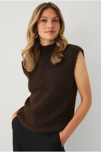 Ellos Collection Finstrikket vest Brun Ellos Collection Finstrikket vest Brun