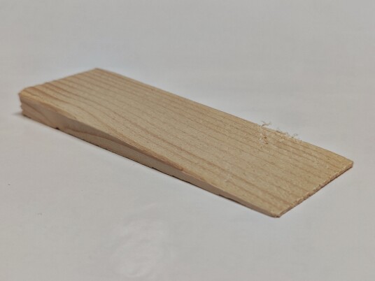 Namas TREKILER 48X150 MM