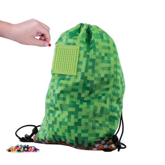 PIXIE CREW Gymbag Grønn med fargerike pixler PIXIE CREW Gymbag Grønn med fargerike pixler