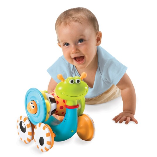 Yookidoo Crawl 'N' Go Snail