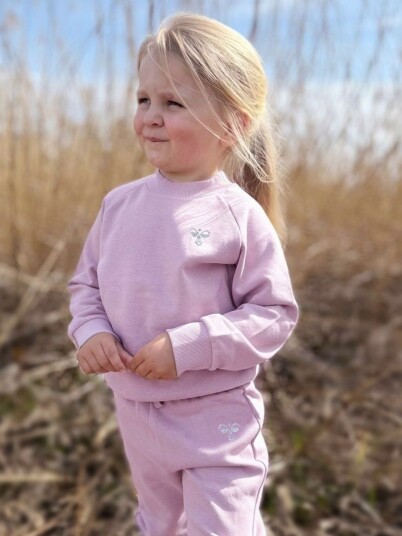 Hummel x DressMyKid Bumble joggedress sett Mauve Shadow (92) 92 Hummel x DressMyKid Bumble joggedress sett Mauve Shadow (92) 92