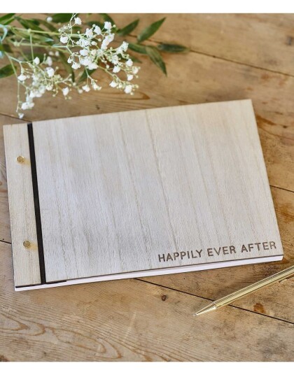 Happily Ever After Gjestebok i Tre 26x18 cm