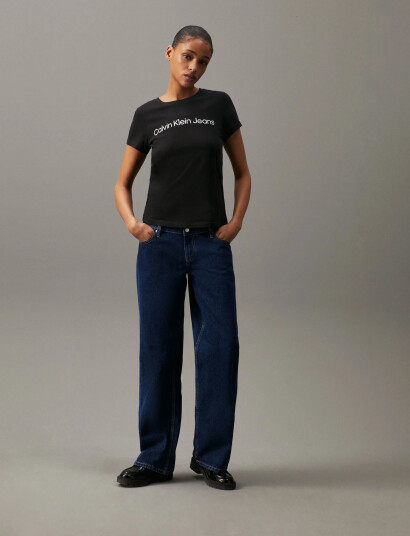 Calvin Klein Jeans Core Instit Logo Slim Fit Tee - Black - L