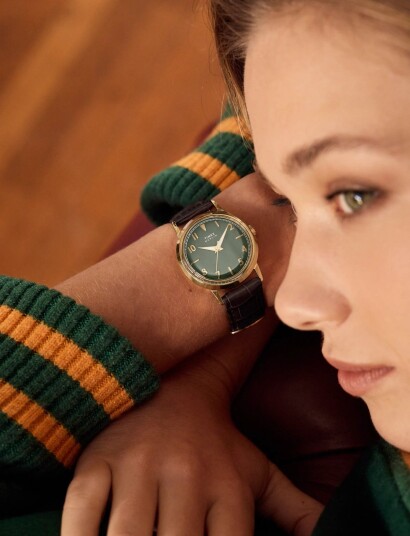 Timex Marlin 34Mm Gold Tone Case With Brown Strap And Green Dial Gold 34 MM Timex Marlin 34Mm Gold Tone Case With Brown Strap And Green Dial Gold 34 MM