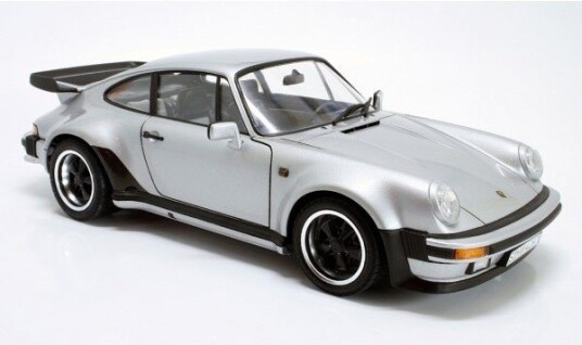 Tamiya 1/24 Porsche 911Turbo ´88