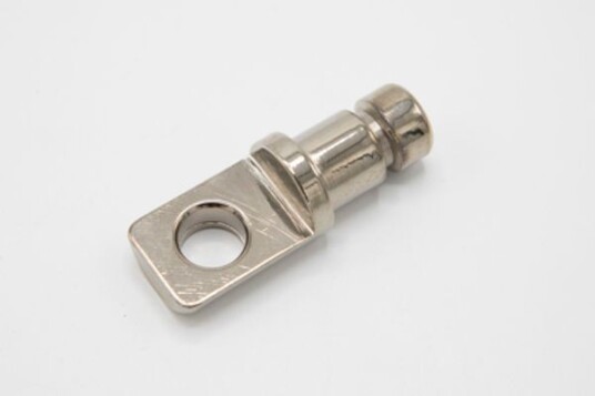 SIDEBOLT INNVENDIG 18 MM RØR