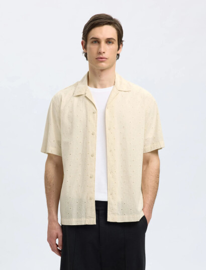 Selected Slhrlxjax Broderie Ss Shirt - Cream - S