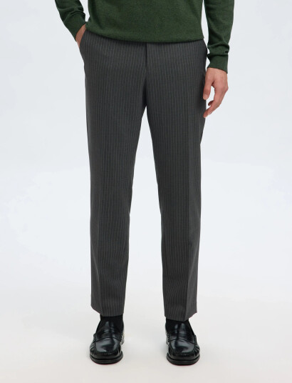 Selected Slhslim-Theo Lano Pinstriped Trs - Grey - 52 Selected Slhslim-Theo Lano Pinstriped Trs - Grey - 52