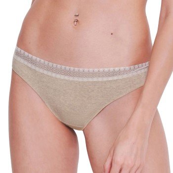 Sloggi Truser 2P GO Ribbed Brazilian Briefs Elfenben økologisk bomull Medium Dame Sloggi Truser 2P GO Ribbed Brazilian Briefs Elfenben økologisk bomull Medium Dame