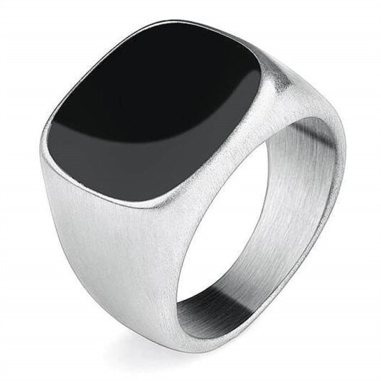 Kubaz herrering i rustfritt stål matt. Kubaz herrering i rustfritt stål matt.