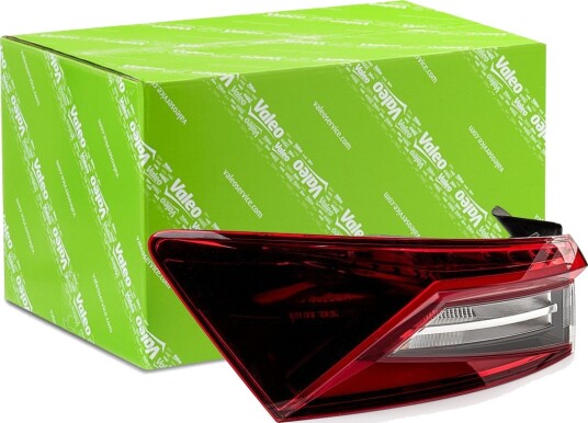 VALEO 047137 Baklykt