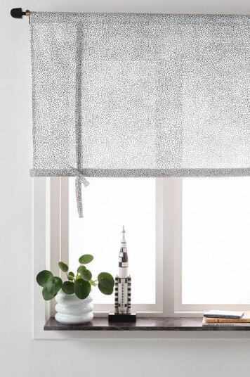Jotex DOTTIE roll up-gardin Hvit/svart 1681703-02-0 1617069-01-140