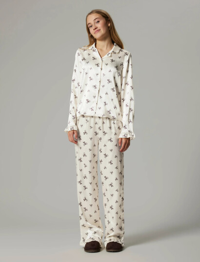 LMTD Nlfbow Satin Pyjamas White 158 164 LMTD Nlfbow Satin Pyjamas White 158 164