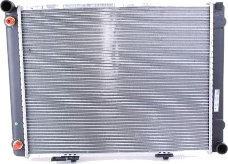 Radiator NISSENS 62766A