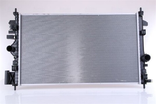 Radiator NISSENS 630773 Radiator NISSENS 630773