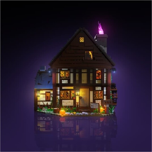 Light My Bricks Hocus Pocus: The Sanderson Sisters" Cottage lyssett