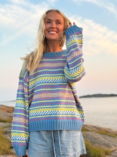 House Of Yarn IR 02-55a Hanami Genser Lille Lerke