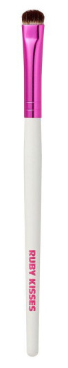 KISS Ruby Kisses C-Curve Eyeshadow Brush