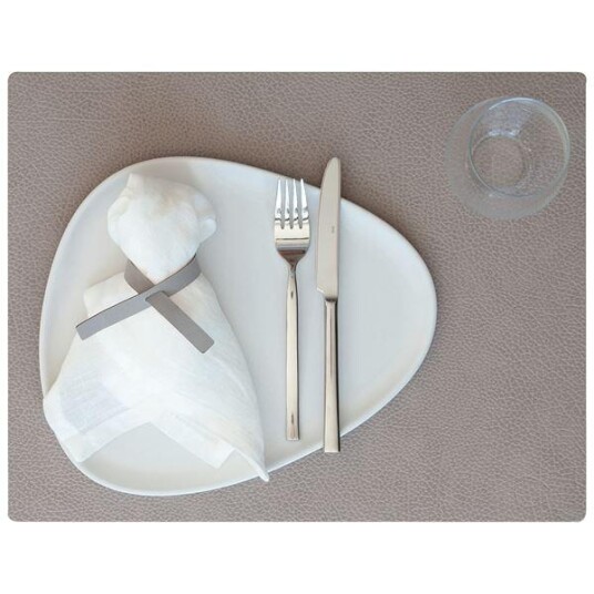 Lind DNA - Square Hippo spisebrikke  L 35x45 cm varmgrå