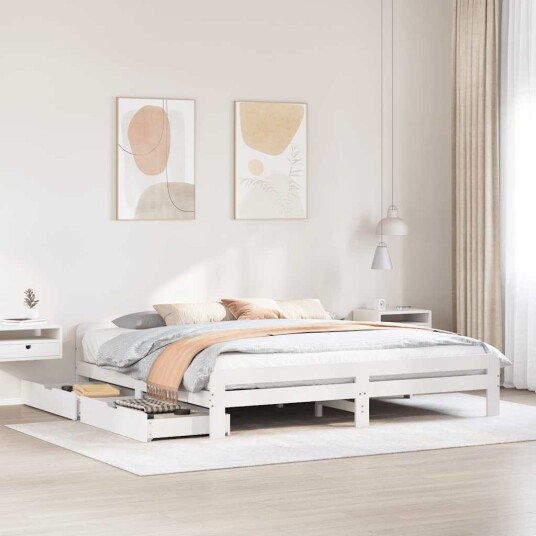  Sengeramme med madrass hvit 200x200 cm heltre furu 8721158384669