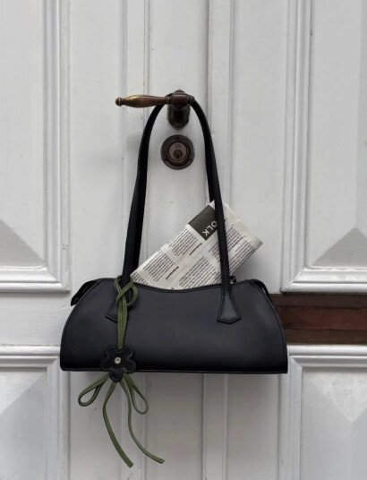 Becksöndergaard Smooth Babette Bag - Black - ONE SIZE Becksöndergaard Smooth Babette Bag - Black - ONE SIZE