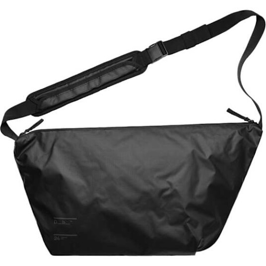 Db Journey Db Ramverk Pro Sling Bag 24L Black Out 24L Db Journey Db Ramverk Pro Sling Bag 24L Black Out 24L