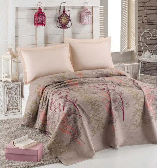 Eponj Home Sengeteppe Enkelt 160x235 cm Beige/Rød/Rosa/Grønn