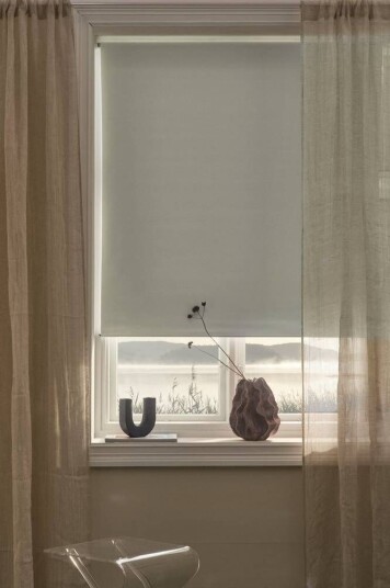 Jotex NOX rullegardin - høyde 165 cm Naturhvit 1694988-03-120 1694988-01-140