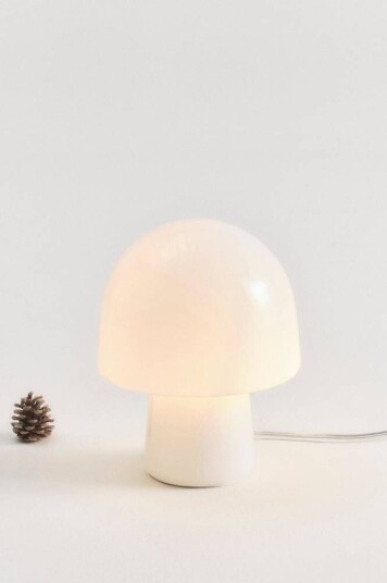 Jotex THETYS bordlampe Opal hvit 1740492-02-31 1740473-01-0 Jotex THETYS bordlampe Opal hvit 1740492-02-31 1740473-01-0