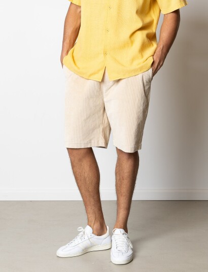 Fat Moose Fox Corduroy Shorts Cream XXXL Fat Moose Fox Corduroy Shorts Cream XXXL