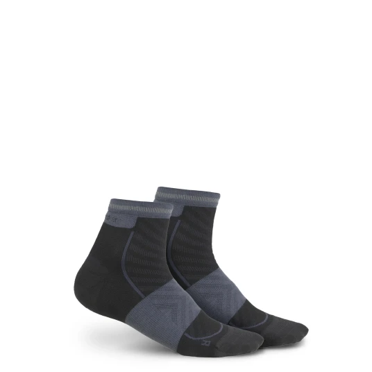 Icebreaker Women's Merino Run+ Ultralight Mini Black/Graphite 41-43