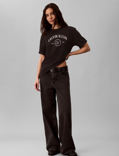 Calvin Klein Jeans Ss Relaxed Varsity Crest Logo Te Black M