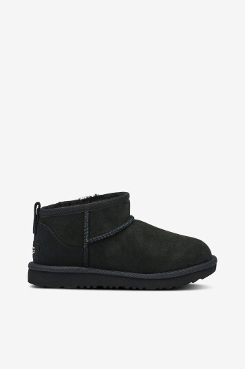 UGG - Boots K Classic Ultra Mini - Svart UGG - Boots K Classic Ultra Mini - Svart