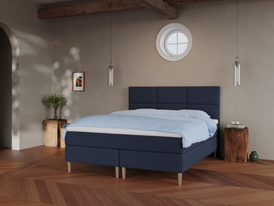 Nordic Dream Svanhild Fjord 180x200 Mørkeblå Nordic Dream Svanhild Fjord 180x200 Mørkeblå
