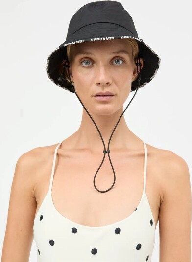 Mads Nørgaard Sunny Line Bucket Hat   Black   S/M