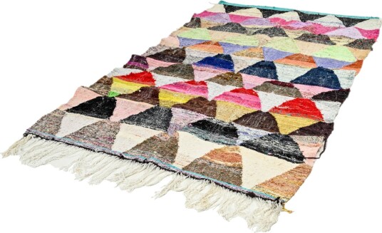 Marokkansk Boucherouite teppe 145 x 270 cm Størrelse: 145 x 270 cm Marokkansk Boucherouite teppe 145 x 270 cm Størrelse: 145 x 270 cm