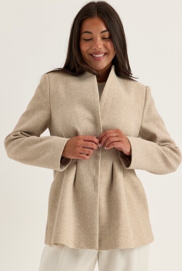 Bubbleroom Shaped Short Coat