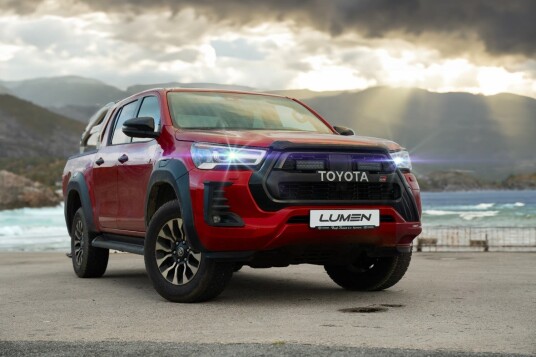 Lumen grillkit Toyota Hilux GR 2023+