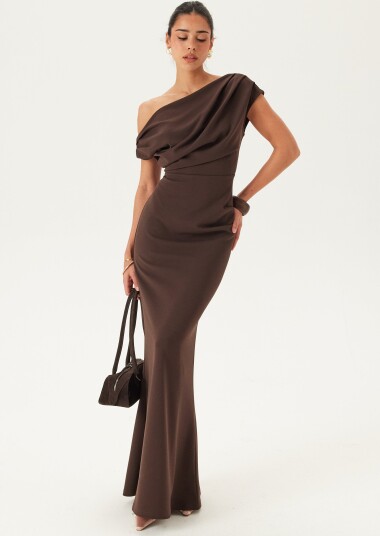 Bubbleroom Occasion Asymmetric Draped Maxi Dress