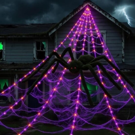 Halloween LED-Spindelvevlysslynge 5 m 250 LED med Svart Edderkopp 150 cm