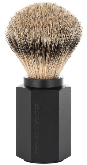 Mühle x Mark Braun Hexagon Silvertip Badger Barberkost, Aluminium Graphite Mühle x Mark Braun Hexagon Silvertip Badger Barberkost, Aluminium Graphite