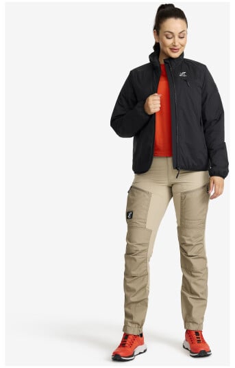 Skalljakke Turjakke & Vindjakke Flatter Insulated Jacket Dame Black Størrelse:XS Skalljakke Turjakke & Vindjakke Flatter Insulated Jacket Dame Black Størrelse:XS
